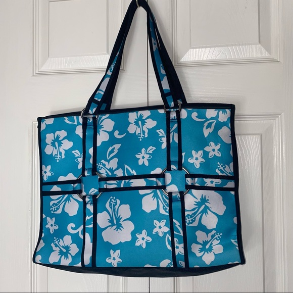 Beach by CLC Neoprene Tote - Picture 3 of 4